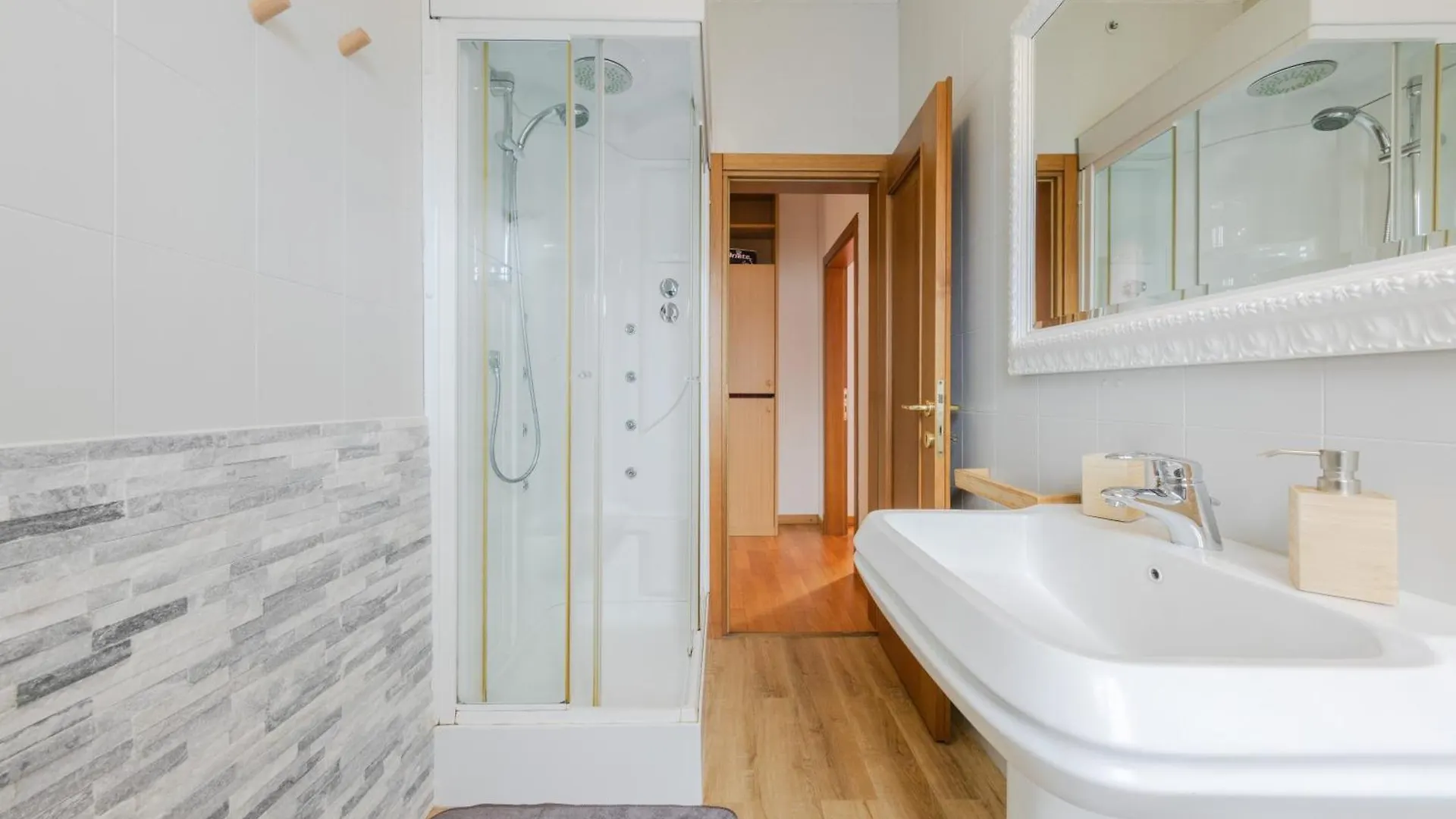 Gate1-Marcopoloairport-3 Camere Da Letto-Wifi-Netflix-15' Da Venezia Tessera Appartement